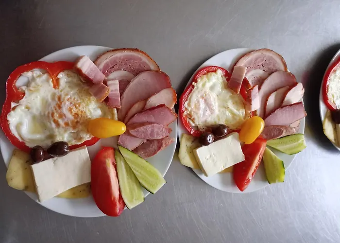 Casa Bradul VoronetPensiune